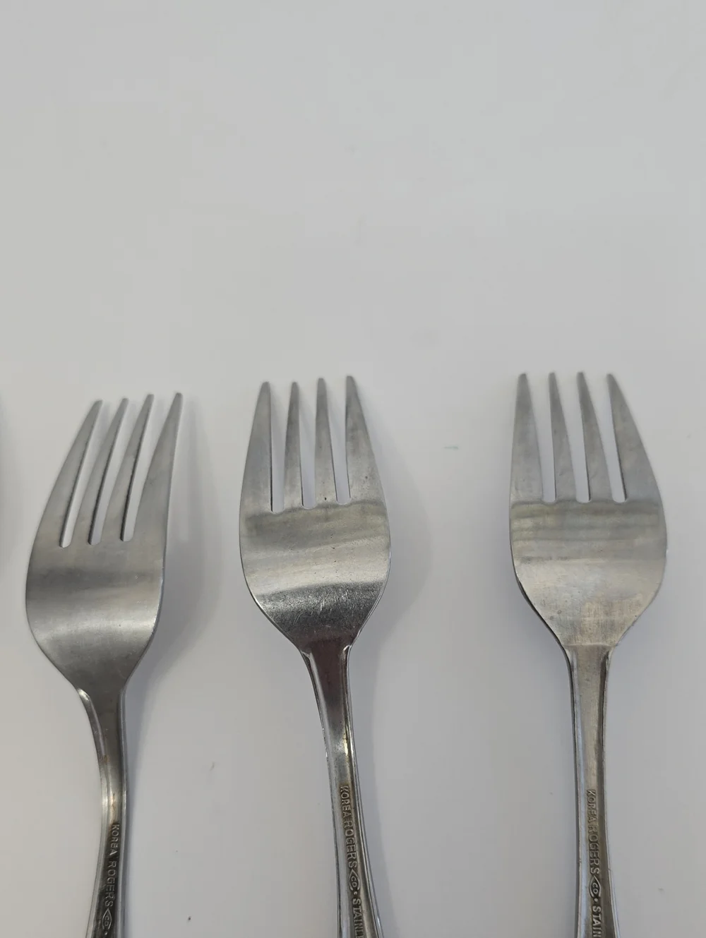 Vintage Rogers & Co Set Of 5 Korea Stainless Forks Floral Alexis 7